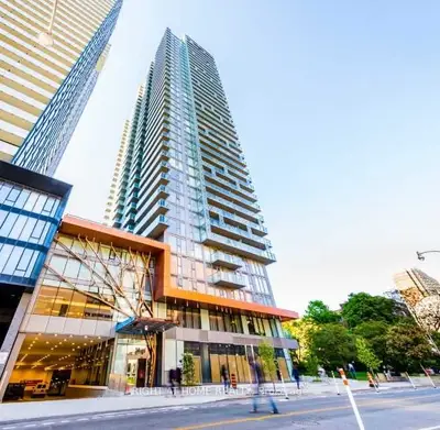 50 Wellesley Street E 3503, Toronto C08, On M4y 0c8