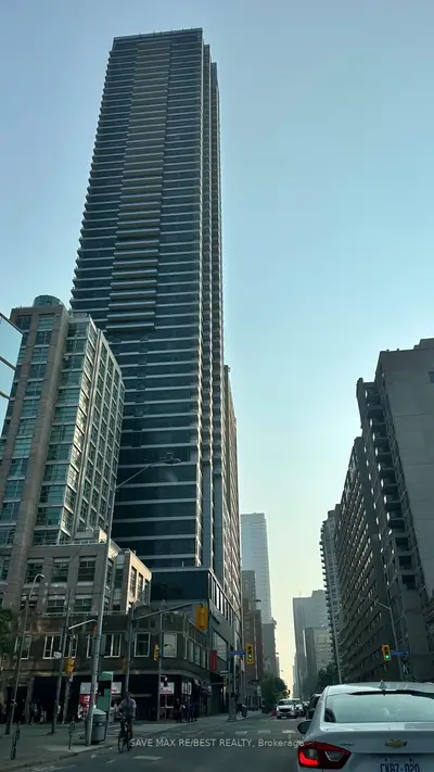 395 Bloor Street E 4908, Toronto C08, On M4w 1h7