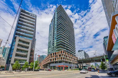 20 Bruyeres Mews 902, Toronto C01, On M5v 0g8