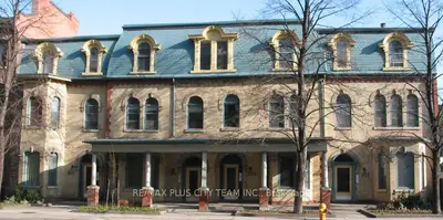 213 Jarvis Street 3, Toronto C08, On M5j 2c1