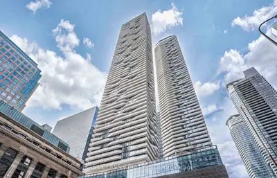 100 Harbour Street 2405, Toronto C01, On M5j 0b5