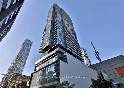290 Adelaide Street 1209, Toronto C01, On M5v 1p6