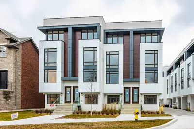 38b Churchill Avenue W, Toronto C07, On M2n 1y7