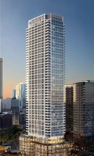 77 Shuter Street S Ph15, Toronto C08, On M5b 0b8