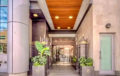 375 King Street W 2406, Toronto C01, On M5v 1k1
