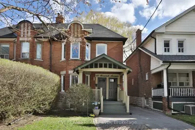 45 Berwick Avenue Main Fl, Toronto C03, On M5p 1g9