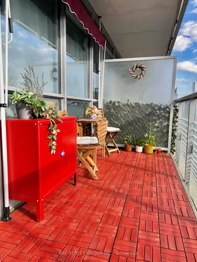386 Yonge Street N 4115, Toronto C01, On M5b 0a5