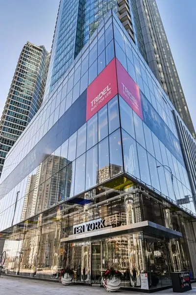 10 York Street 2707, Toronto C01, On M5j 2z2