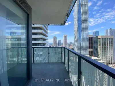 50 Charles Street E 3609, Toronto C08, On M4y 0c3