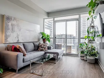 50 Bruyeres Mews 1008, Toronto C01, On M5v 0h8