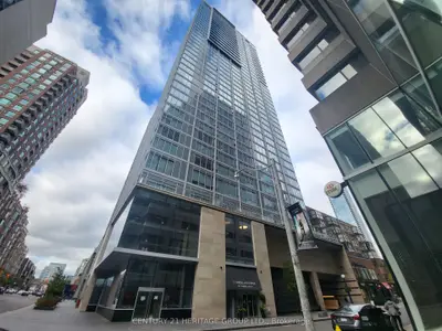 188 Cumberland Street 1811, Toronto C02, On M5r 0b6