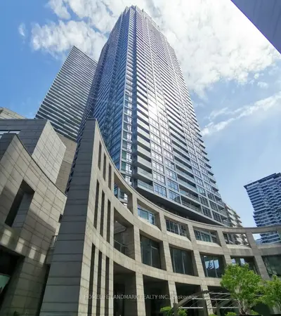 2191 Yonge Street 2806, Toronto C10, On M4s 3h8