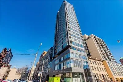 68 Shuter Street 1007, Toronto C08, On M5b 0b4