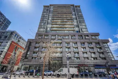 68 Abell Street 828, Toronto C01, On M6j 0b1