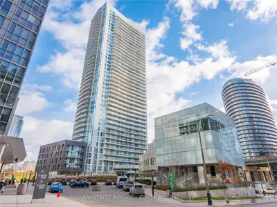 75 Queens Wharf Road 2311, Toronto C01, On M5v 0j8