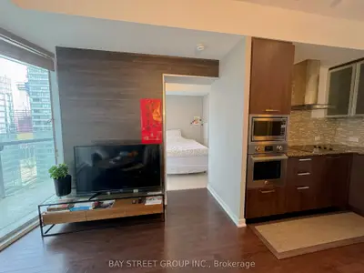 14 York Street 3110, Toronto C01, On M5j 0b1