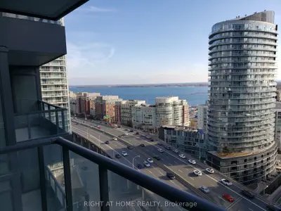 70 Queens Wharf Road 2115, Toronto C01, On M5v 0j2