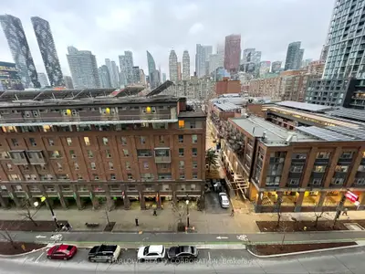 135 Lower Sherbourne Street 762 W, Toronto C08, On M5a 1y4