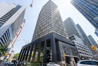 125 Peter Street 1511, Toronto C01, On M5v 0m2