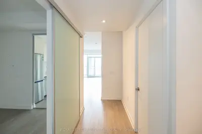 50 Power Street 1427, Toronto C08, On M5a 0v3