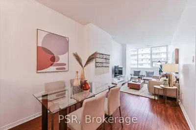 393 King Street W 804, Toronto C01, On M5v 3g8