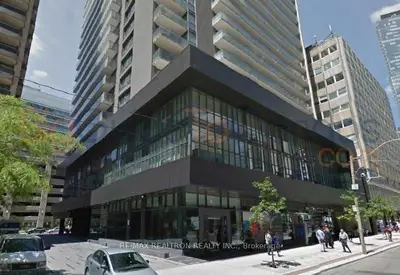 770 Bay Street 305, Toronto C01, On M5g 0a6
