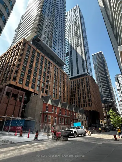 28 Widmer Street N 2921, Toronto C01, On M5v 0t2