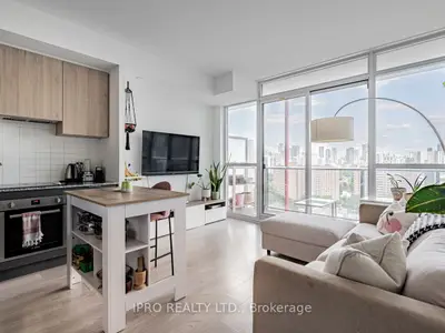 120 Parliament Street 1704, Toronto C08, On M5a 2y8