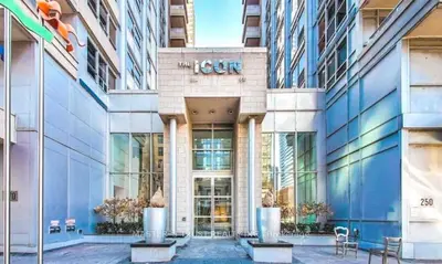 250 Wellington Street W 829, Toronto C01, On M5v 3p6