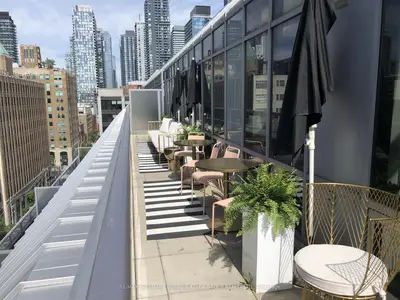 399 Adelaide Street W Ph14, Toronto C01, On M5v 1s1