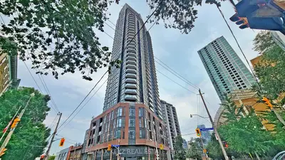159 Wellesley Street E 2201, Toronto C08, On M4y 0h5
