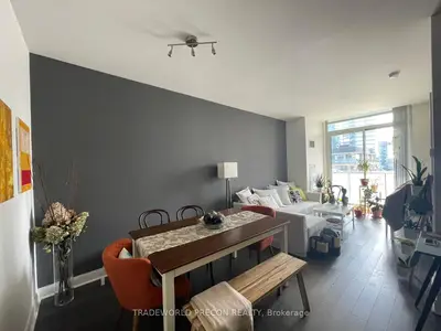 825 Church Street 721, Toronto C09, On M4w 3z4