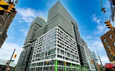 70 Princess Street 1724, Toronto C08, On M5a 0x6