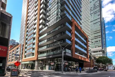 8 Mercer Street 1310, Toronto C01, On M5v 0c4