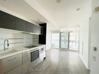 45 Charles Street E 3005, Toronto C08, On M4y 0b8