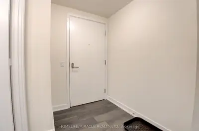28 Freeland Street 5307, Toronto C08, On M5e 0e3