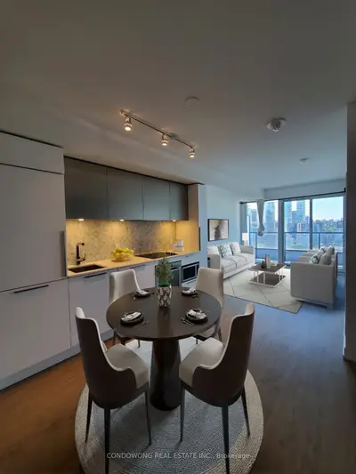 85 Wood Street 3109, Toronto C08, On M4y 0e8