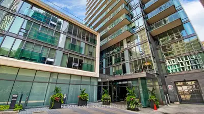 33 Lombard Street 2008, Toronto C08, On M5c 1l9