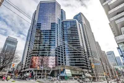 1001 Bay Street 3009, Toronto C01, On M5s 3a6