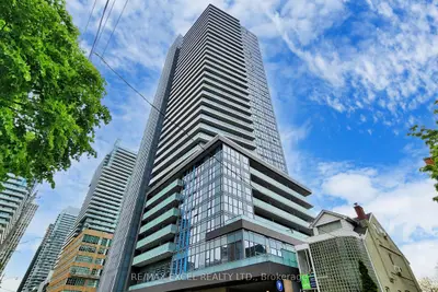 Condo Apartment in Toronto