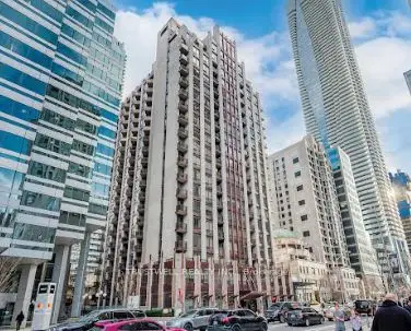 85 Bloor Street E 801, Toronto C08, On M4w 3y1