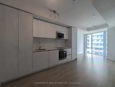 8 Widmer Street 4107, Toronto C01, On M5v 0w6