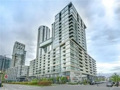 10 Capreol Court 543, Toronto C01, On M5v 4b3