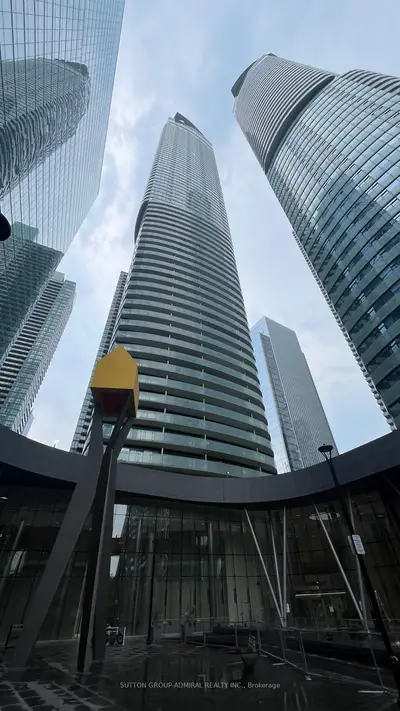 14 York Street 6003, Toronto C01, On M5j 0b1
