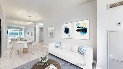 Condo Apartment in Toronto