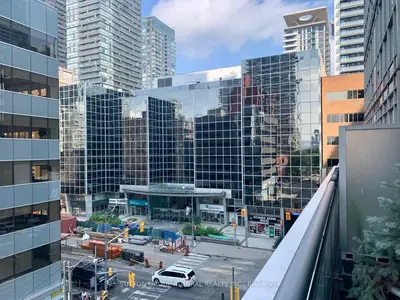 89 Dunfield Avenue 401, Toronto C10, On M4s 0a4