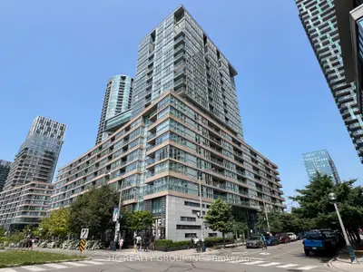 Condo Apartment in Toronto