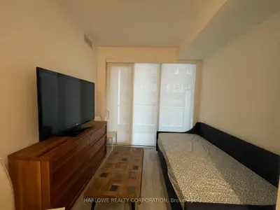 121 Lower Sherbourne Street 356 Sw, Toronto C08, On M5a 0w8