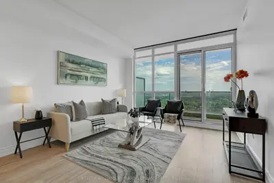 29 Singer Court 2715, Toronto C15, On M2k 0b3