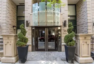 35 Hayden Street 2803, Toronto C08, On M4y 3c3